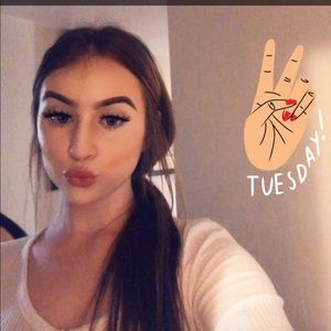 Meet your Posher, Kylee